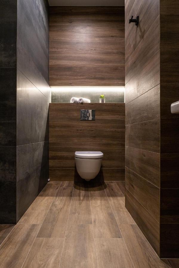 Stare Misto Premium Apartment Lviv Bagian luar foto