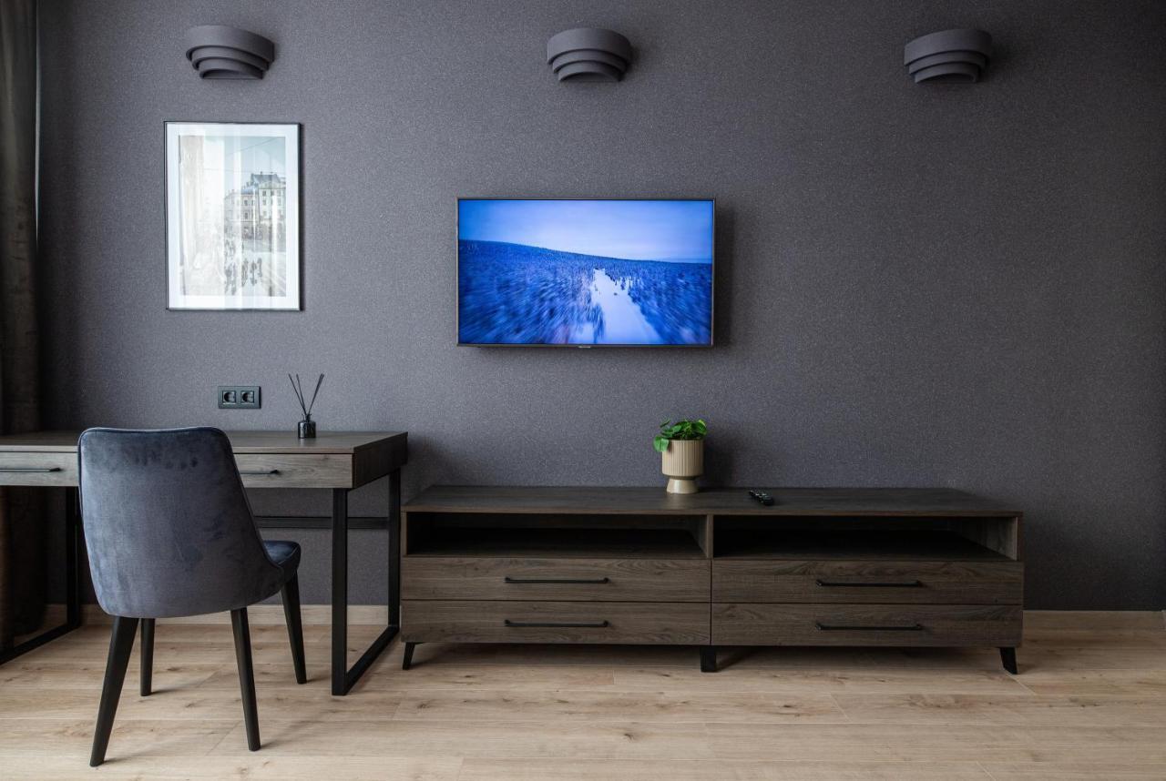 Stare Misto Premium Apartment Lviv Bagian luar foto
